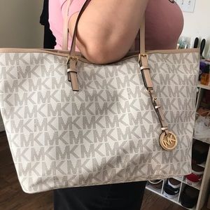 Michael Kors Tote